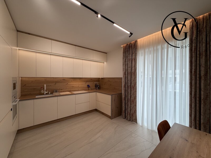 Pipera, Matei Millo, vila smart 5 camere, pompe de caldura, panouri solare
