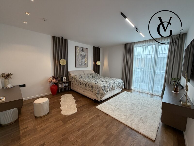 Pipera, Matei Millo, vila smart 5 camere, pompe de caldura, panouri solare