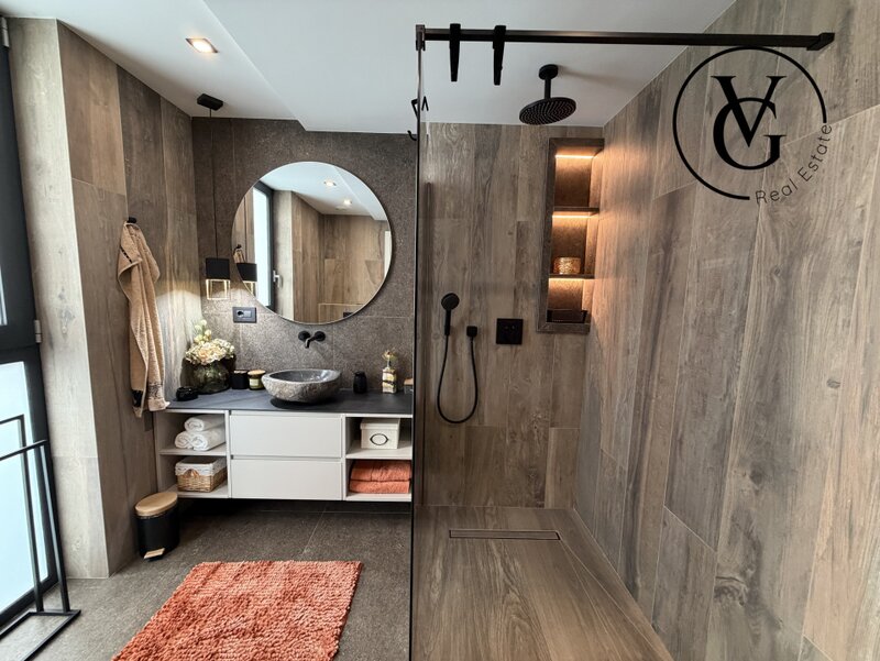 Pipera, Matei Millo, vila smart 5 camere, pompe de caldura, panouri solare